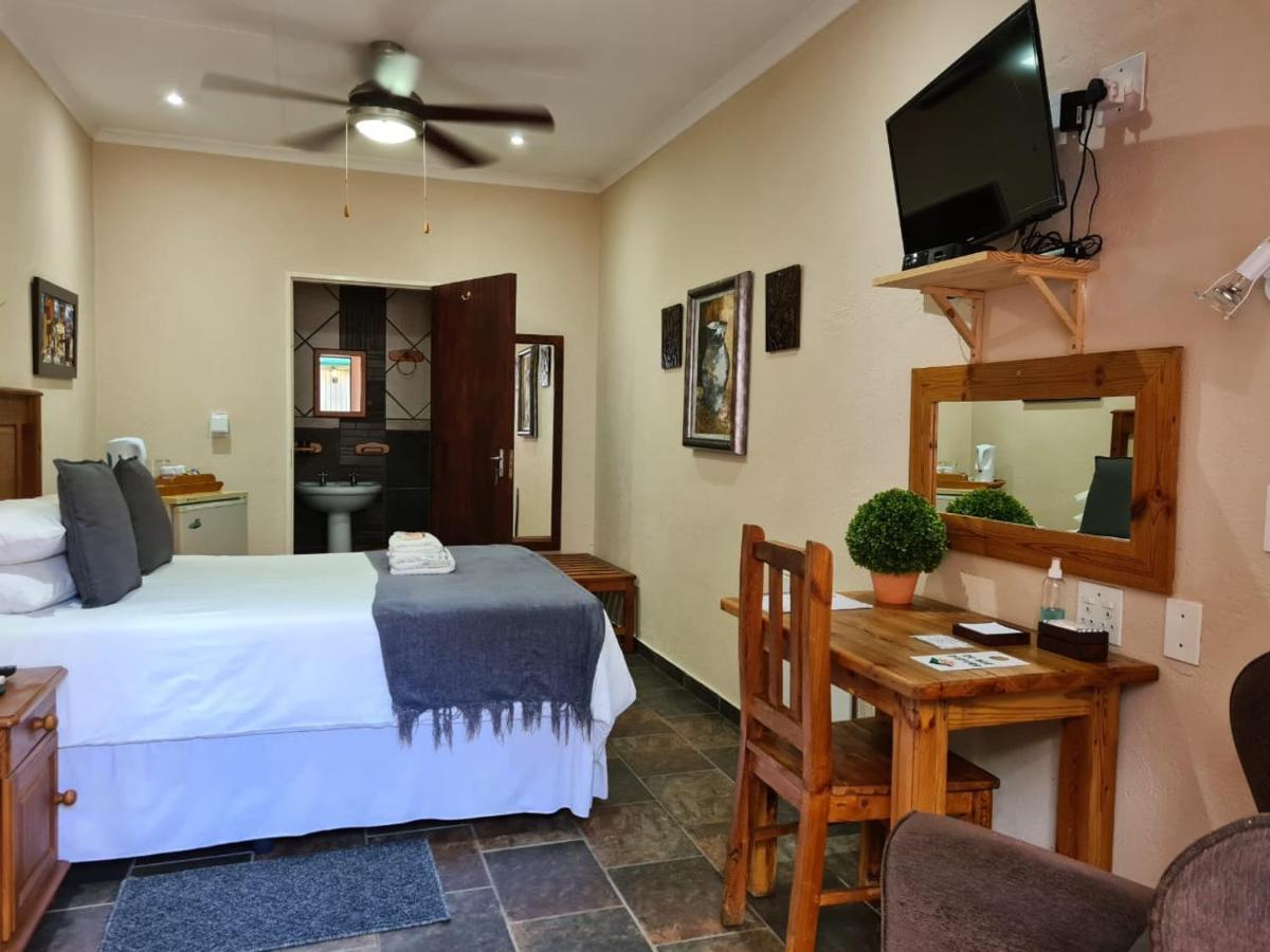 Ngwenya Boutique Hotel Lephalale Экстерьер фото